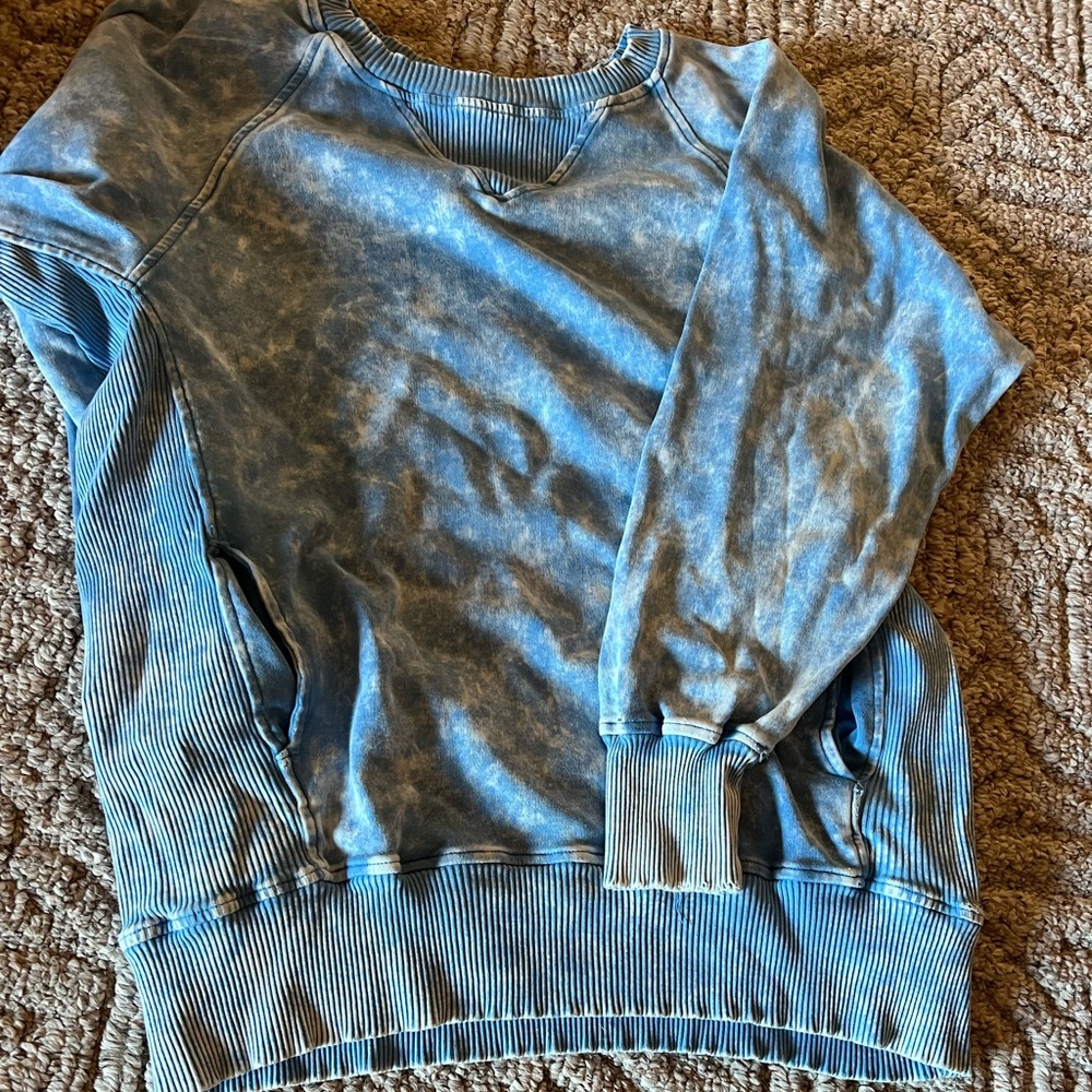 Blue Tie-Dye Women's Sweatshirt